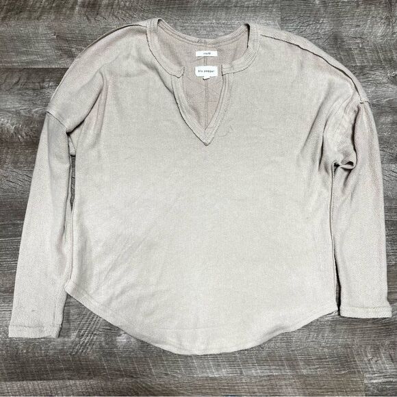 Blu Pepper Cream V-Neck Cozy Life Sweater Size Small - Picture 1 of 8